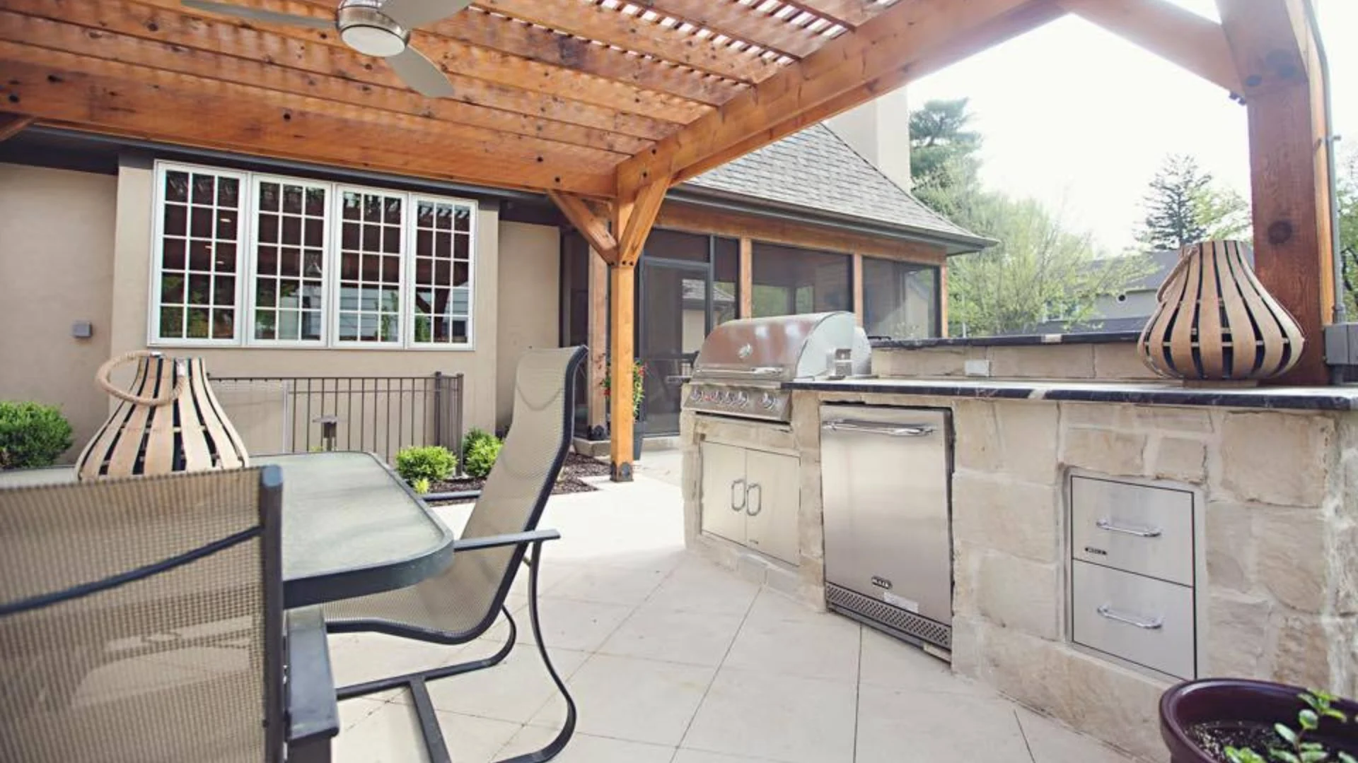 Things To Keep In Mind When Choosing The Location For Your Outdoor Kitchen