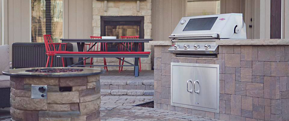 A beautiful modern designed outdoor kitchen installed in Overland Park, KS.